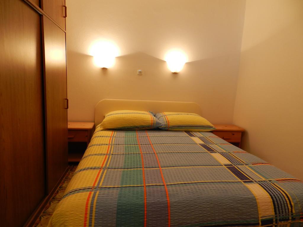 Apartment Mihalj Jadrija-Ground Floor Δωμάτιο φωτογραφία