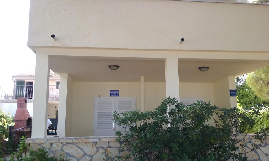 Apartment Mihalj Jadrija-Ground Floor Εξωτερικό φωτογραφία